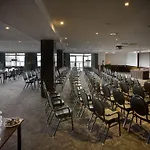 호텔 반 데르 발크 스테인 우몬드