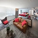 반 데르 발크 스테인 호텔