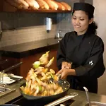 호텔 반 데르 발크 스테인 우몬드