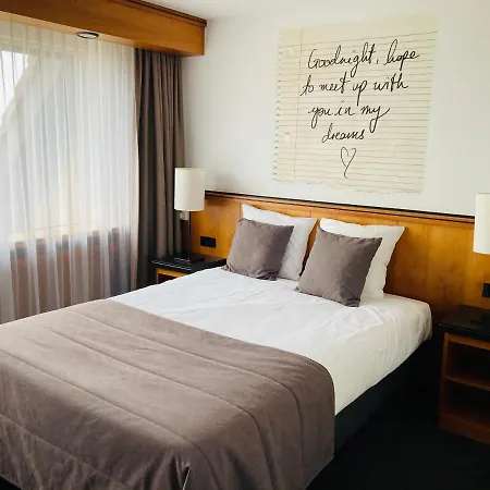 Hotel Der Valk Stein 4*
