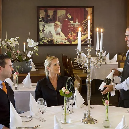 Der Valk Stein Hotel 4*