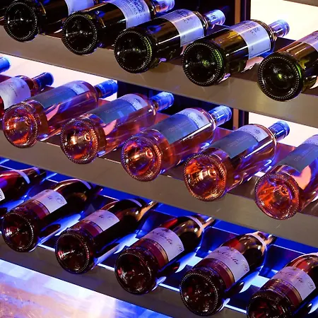 Der Valk Stein Ξενοδοχείο 4*