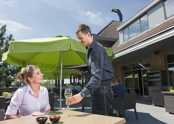 Der Valk Stein Отель 4*