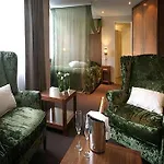 Szálloda Der Valk Stein Urmond